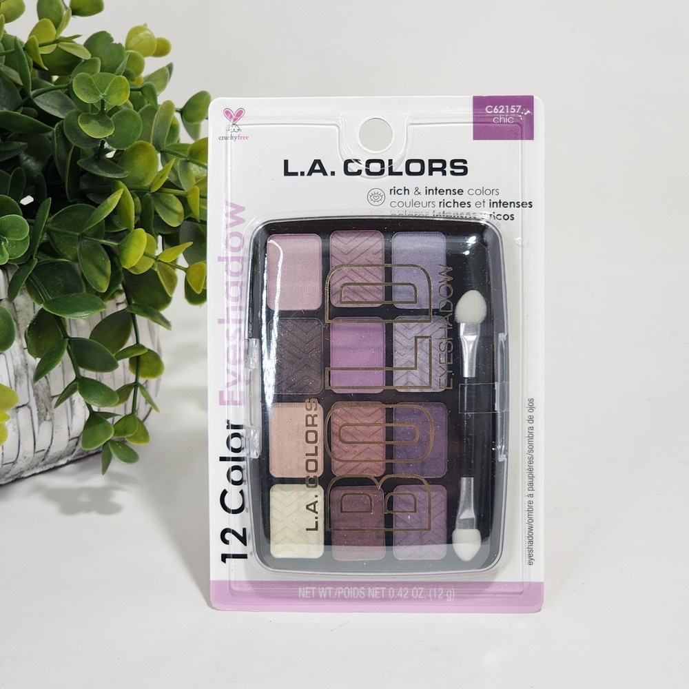 L.A. Colors 12 Color Eyeshadow Palette Bold Chic Colors C62157